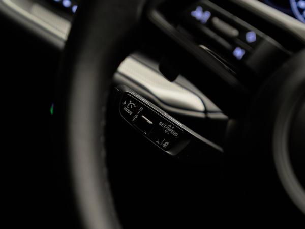 Porsche Cayenne 3.0 E-Hybrid | Porsche occasion Porsche Cayenne 3.0 E-Hybrid | Porsche occasion