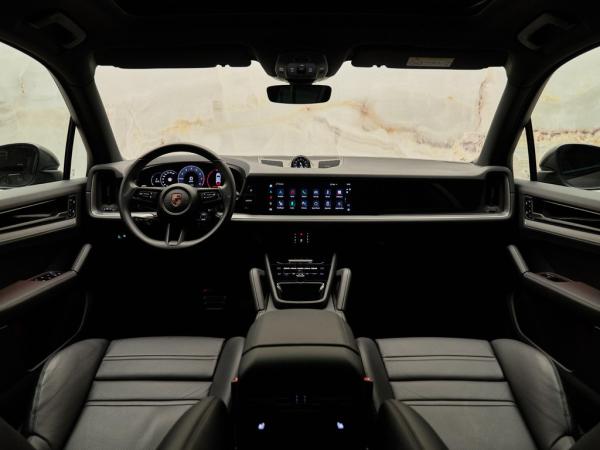 Porsche Cayenne 3.0 E-Hybrid | Porsche occasion Porsche Cayenne 3.0 E-Hybrid | Porsche occasion