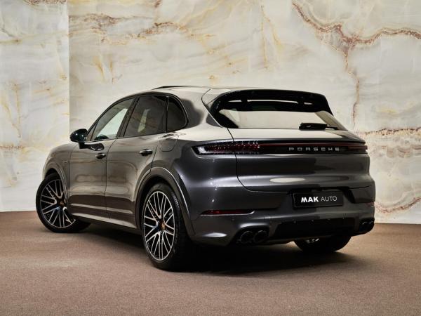 Porsche Cayenne 3.0 E-Hybrid | Porsche occasion