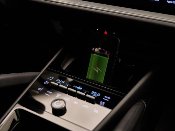 Porsche Cayenne 3.0 E-Hybrid | Porsche occasion