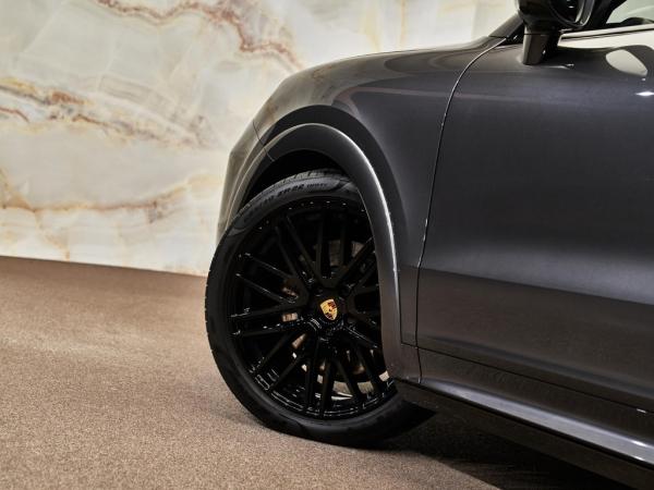 Porsche Cayenne 3.0 E-Hybrid | Porsche occasion