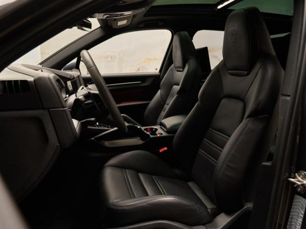 Porsche Cayenne 3.0 E-Hybrid | Porsche occasion