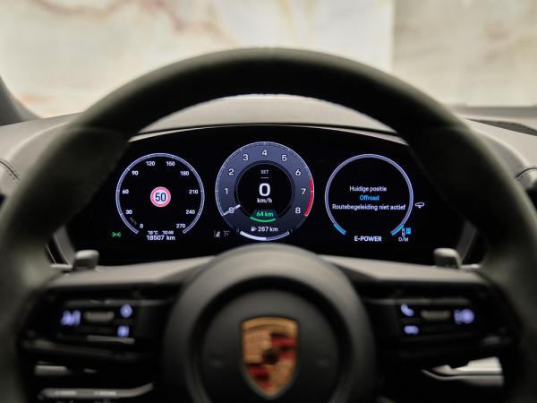 Porsche Cayenne 3.0 E-Hybrid | Porsche occasion