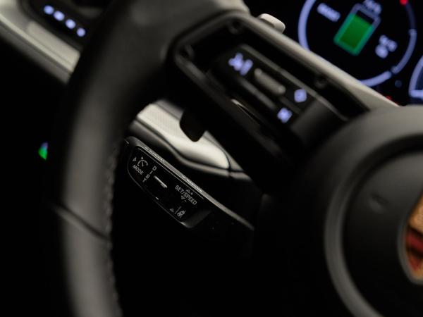 Porsche Cayenne 3.0 E-Hybrid | Porsche occasion