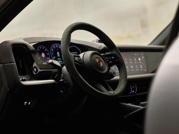 Porsche Cayenne 3.0 E-Hybrid | Porsche occasion