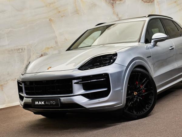 Porsche Cayenne 3.0 E-Hybrid | Porsche occasion