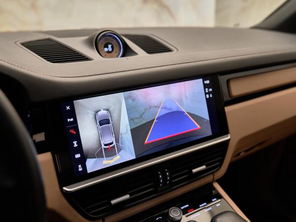 Porsche Cayenne 3.0 E-Hybrid Platinum Edition | Porsche occasion