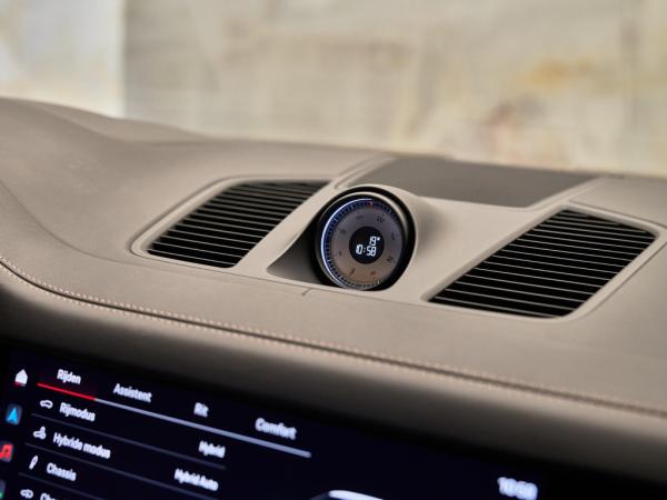 Porsche Cayenne 3.0 E-Hybrid Platinum Edition | Porsche occasion