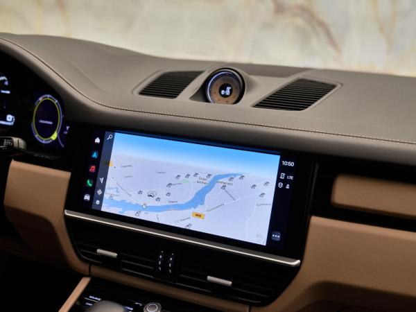 Porsche Cayenne 3.0 E-Hybrid Platinum Edition | Porsche occasion