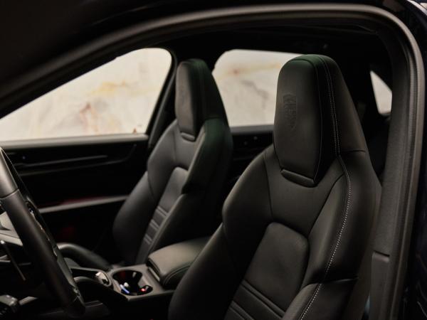 Porsche Cayenne 3.0 S E-Hybrid | Porsche occasion Porsche Cayenne 3.0 S E-Hybrid | Porsche occasion