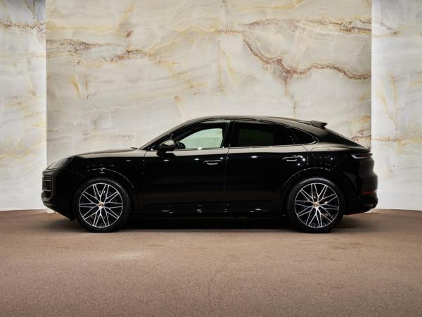 Porsche Cayenne Coupé 3.0 E-Hybrid | Porsche occasion