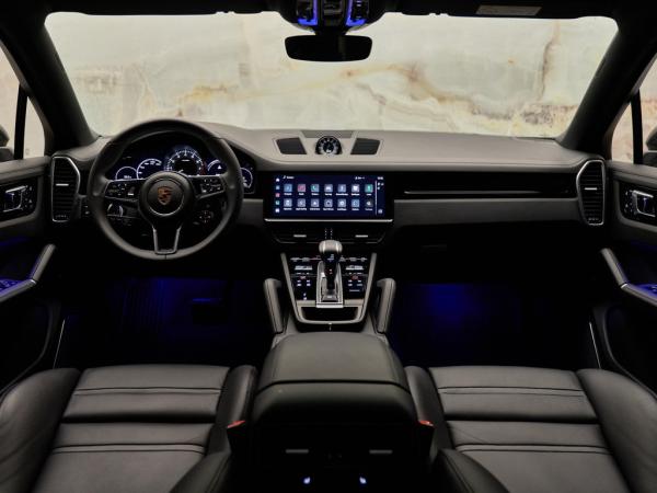 Porsche Cayenne Coupé 3.0 E-Hybrid | Porsche occasion Porsche Cayenne Coupé 3.0 E-Hybrid | Porsche occasion