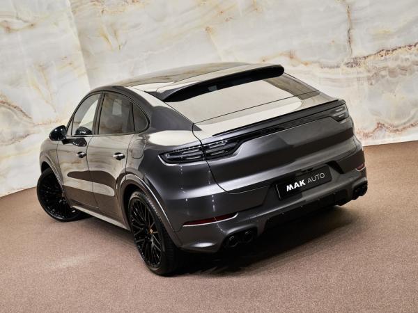 Porsche Cayenne Coupé 3.0 E-Hybrid | Porsche occasion Porsche Cayenne Coupé 3.0 E-Hybrid | Porsche occasion