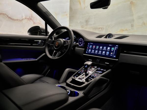 Porsche Cayenne Coupé 3.0 E-Hybrid | Porsche occasion Porsche Cayenne Coupé 3.0 E-Hybrid | Porsche occasion