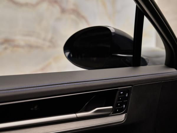 Porsche Cayenne Coupé 3.0 E-Hybrid | Porsche occasion