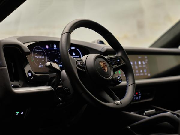 Porsche Cayenne Coupé 3.0 E-Hybrid | Porsche occasion