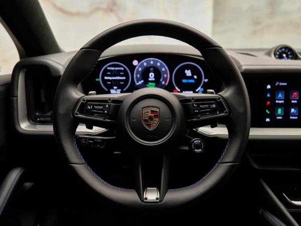 Porsche Cayenne Coupé 3.0 E-Hybrid | Porsche occasion