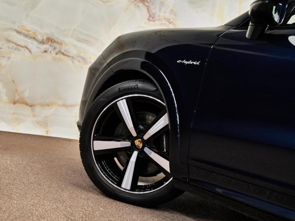 Porsche Cayenne Coupé 3.0 E-Hybrid | Porsche occasion