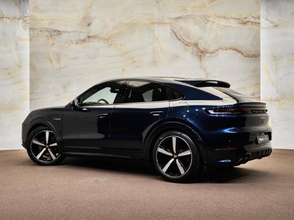 Porsche Cayenne Coupé 3.0 E-Hybrid | Porsche occasion