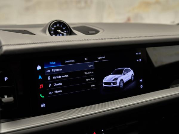 Porsche Cayenne Coupé 3.0 E-Hybrid | Porsche occasion