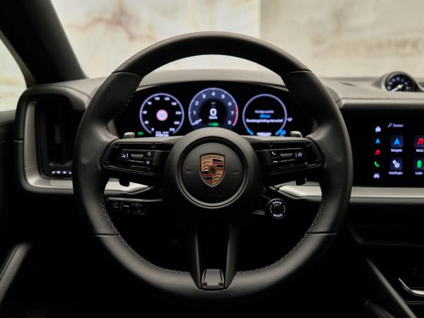 Porsche Cayenne Coupé 3.0 E-Hybrid | Porsche occasion