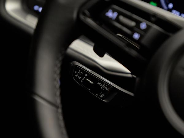 Porsche Cayenne Coupé 3.0 E-Hybrid | Porsche occasion