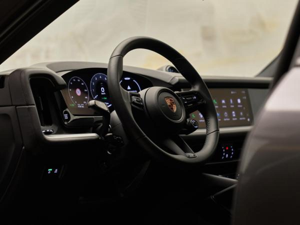 Porsche Cayenne Coupé 3.0 E-Hybrid | Porsche occasion