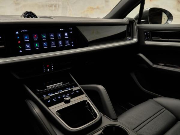 Porsche Cayenne Coupé 3.0 E-Hybrid | Porsche occasion