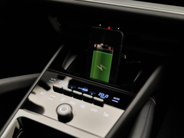 Porsche Cayenne Coupé 3.0 E-Hybrid | Porsche occasion