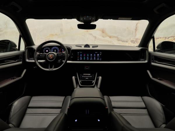 Porsche Cayenne Coupé 3.0 E-Hybrid | Porsche occasion