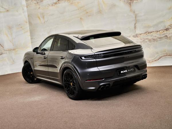 Porsche Cayenne Coupé 3.0 E-Hybrid | Porsche occasion