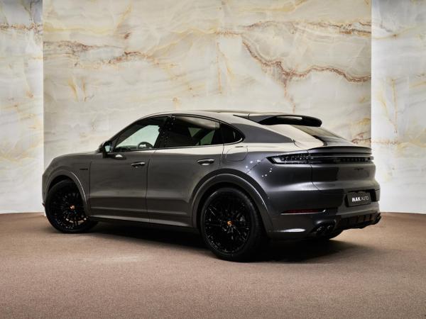 Porsche Cayenne Coupé 3.0 E-Hybrid | Porsche occasion