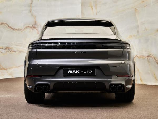 Porsche Cayenne Coupé 3.0 E-Hybrid | Porsche occasion