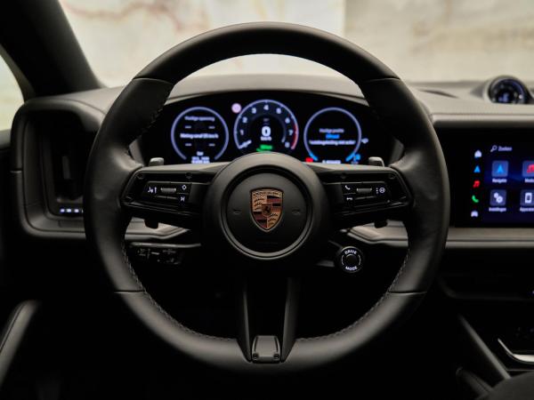 Porsche Cayenne Coupé 3.0 E-Hybrid Black Edition | Porsche occasion