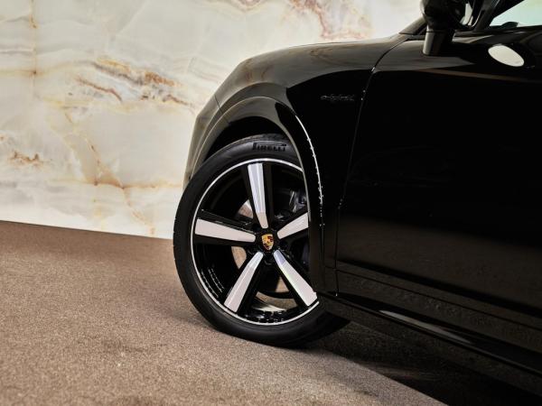 Porsche Cayenne Coupé 3.0 E-Hybrid Black Edition | Porsche occasion