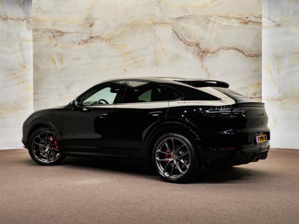 Porsche Cayenne Coupé 4.0 GTS | Porsche occasion Porsche Cayenne Coupé 4.0 GTS | Porsche occasion