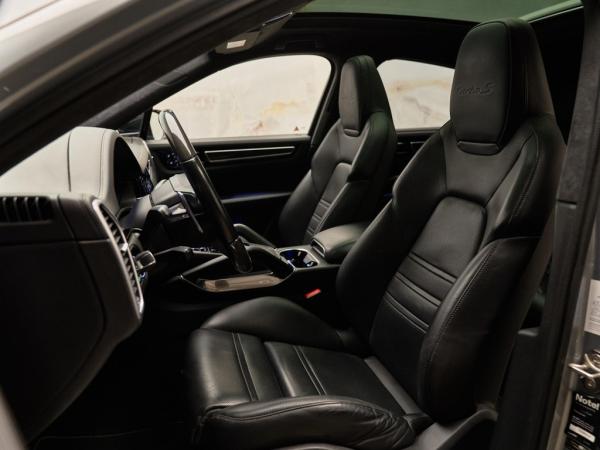 Porsche Cayenne Coupé 4.0 Turbo S E-Hybrid | Porsche occasion