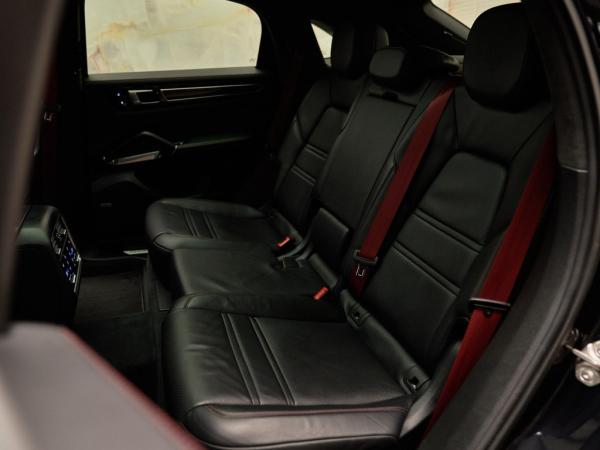 Porsche Cayenne Coupé 4.0 Turbo S E-Hybrid | Porsche occasion