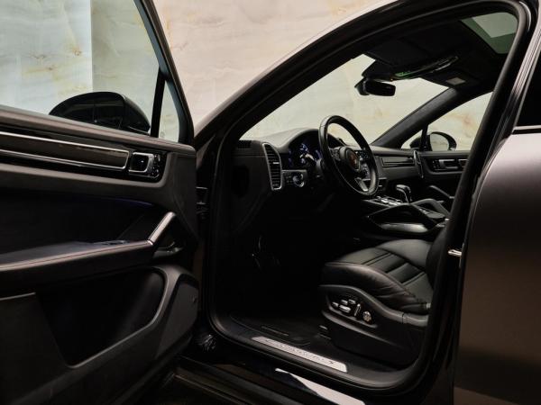 Porsche Cayenne Coupé 4.0 Turbo S E-Hybrid | Porsche occasion