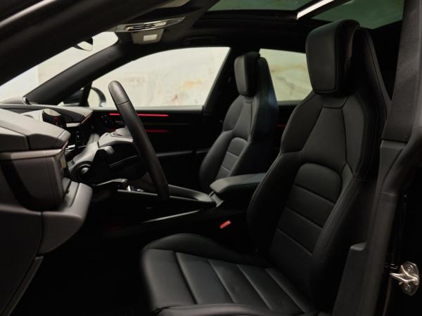 Porsche Macan 4  occasion | MAK Auto & Techniek Porsche Macan 4  occasion | MAK Auto & Techniek