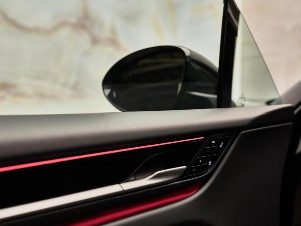 Porsche Macan 4 | Porsche occasion