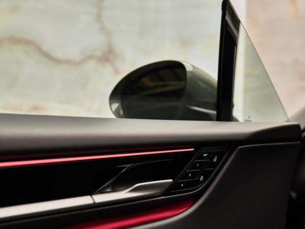 Porsche Macan 4 | Porsche occasion