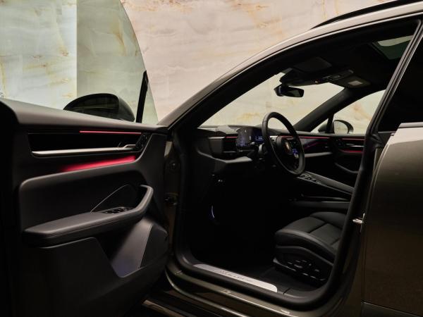 Porsche Macan 4 | Porsche occasion