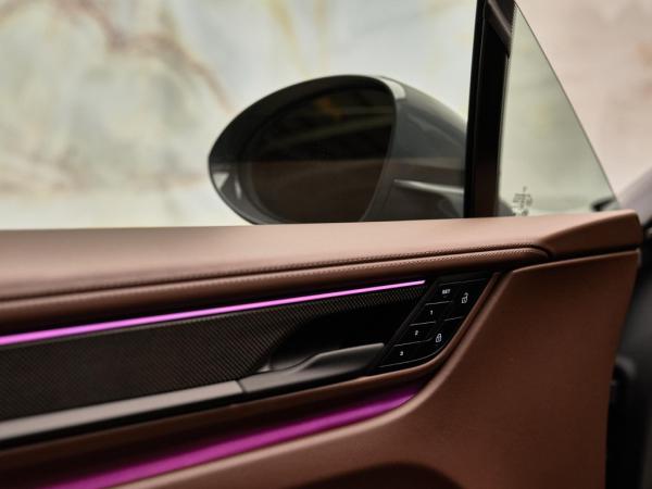 Porsche Macan Turbo | Porsche occasion