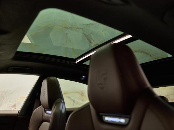 Porsche Macan Turbo | Porsche occasion