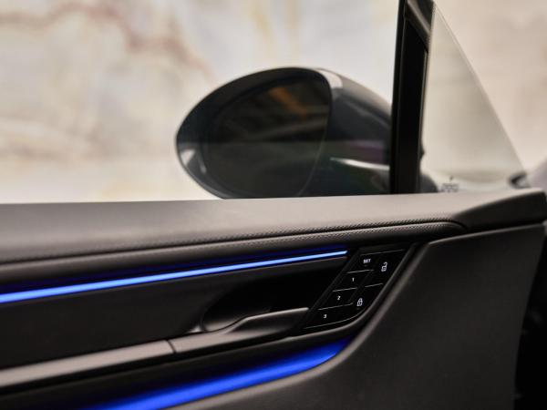 Porsche Macan Turbo | Porsche occasion Porsche Macan Turbo | Porsche occasion