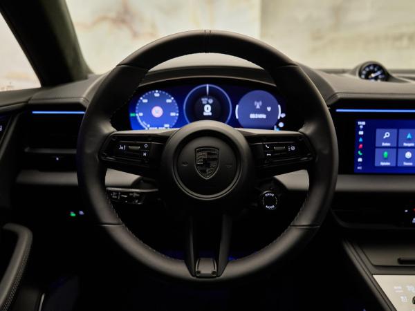 Porsche Macan Turbo | Porsche occasion Porsche Macan Turbo | Porsche occasion