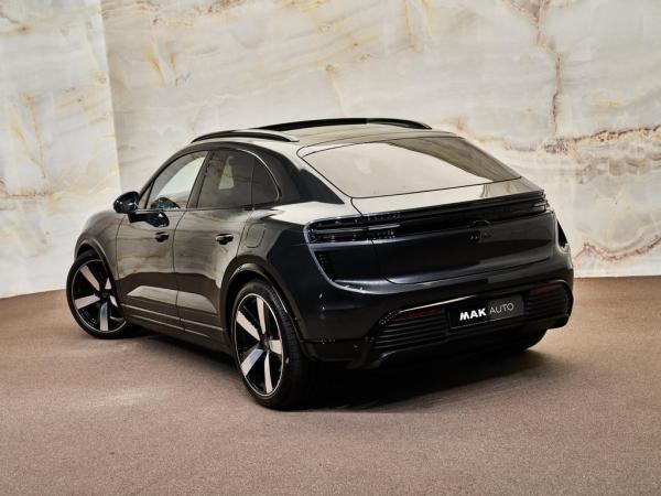 Porsche Macan Turbo | Porsche occasion Porsche Macan Turbo | Porsche occasion