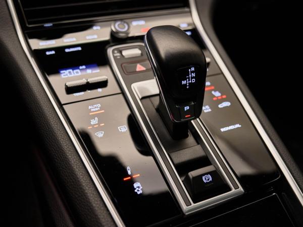 Porsche Panamera Sport Turismo 2.9 4S E-Hybrid | Porsche occasion Porsche Panamera Sport Turismo 2.9 4S E-Hybrid | Porsche occasion