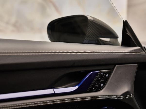 Porsche Taycan Sport Turismo  | Porsche occasion Porsche Taycan Sport Turismo  | Porsche occasion